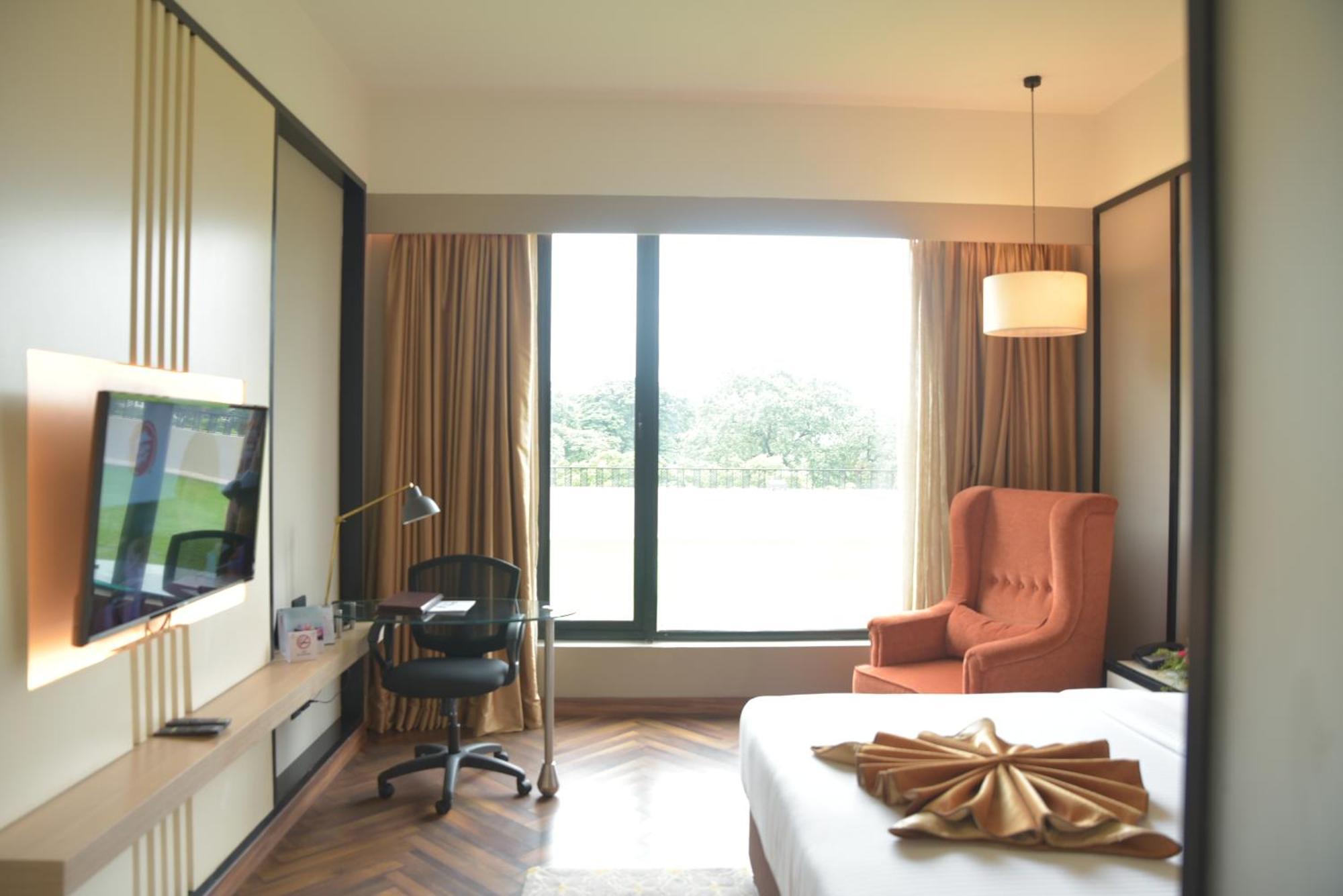 Hotel Polo Towers Αγκαρτάλα Εξωτερικό φωτογραφία