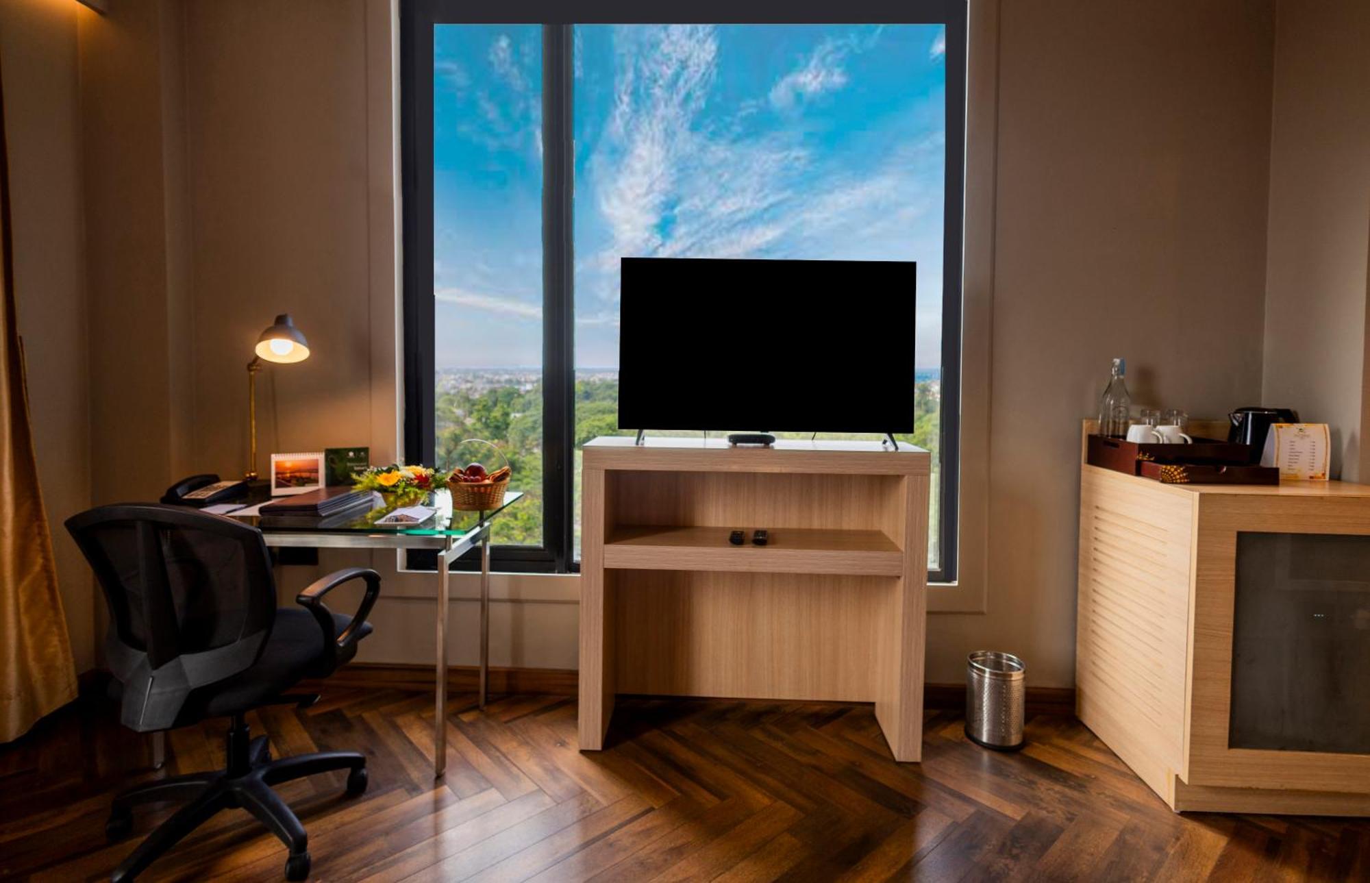 Hotel Polo Towers Αγκαρτάλα Εξωτερικό φωτογραφία